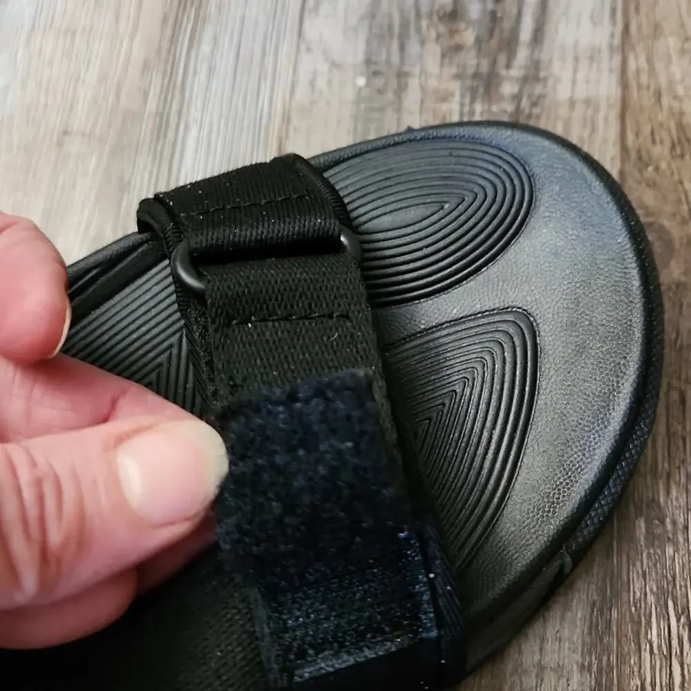 Ozark Trail Mens Black Hiking Sandals Size 8 Adjustable Straps‎ Outdoors